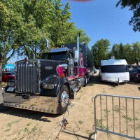 friends-fest-2026-ford-trucks-9